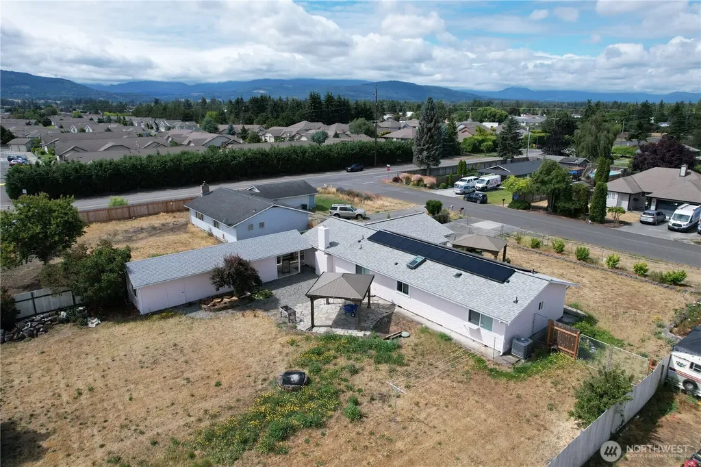 20 Elizabeth Lane Sequim WA 98382