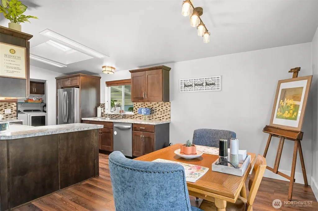 219 Mitchell Street Sumas WA 98295