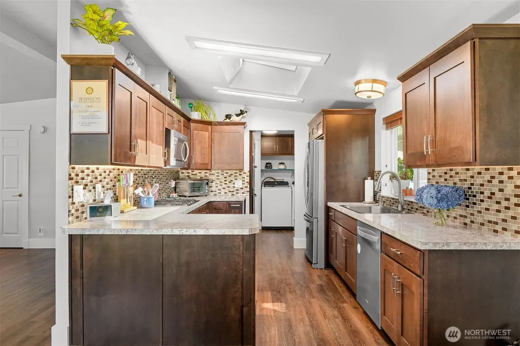 219 Mitchell Street Sumas WA 98295