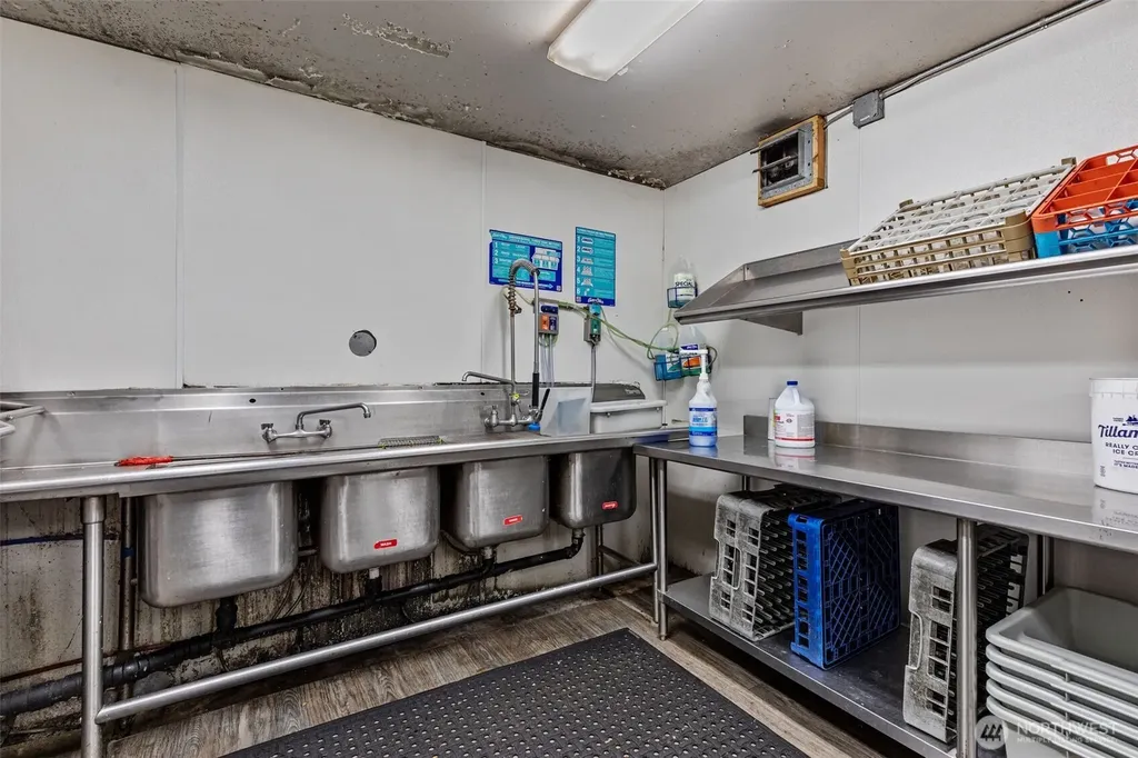 4760 Tolt Avenue Carnation WA 98014