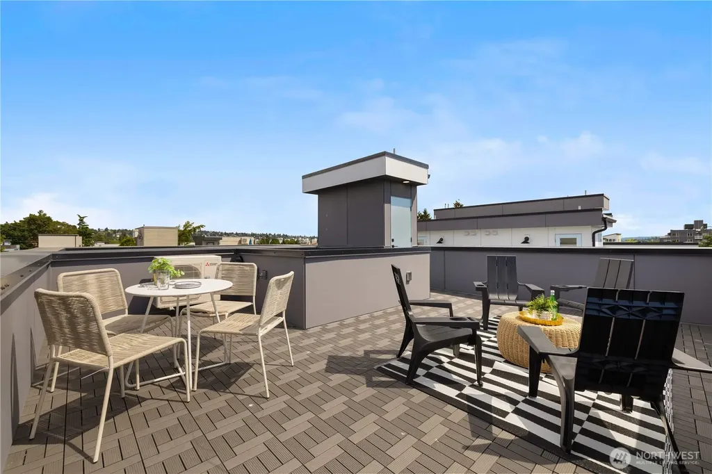 2228 NW 60th Street Seattle WA 98107