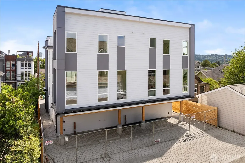 2228 NW 60th Street Seattle WA 98107