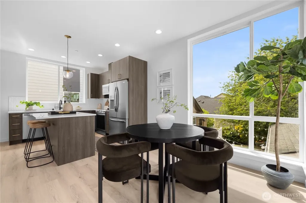 2228 NW 60th Street Seattle WA 98107