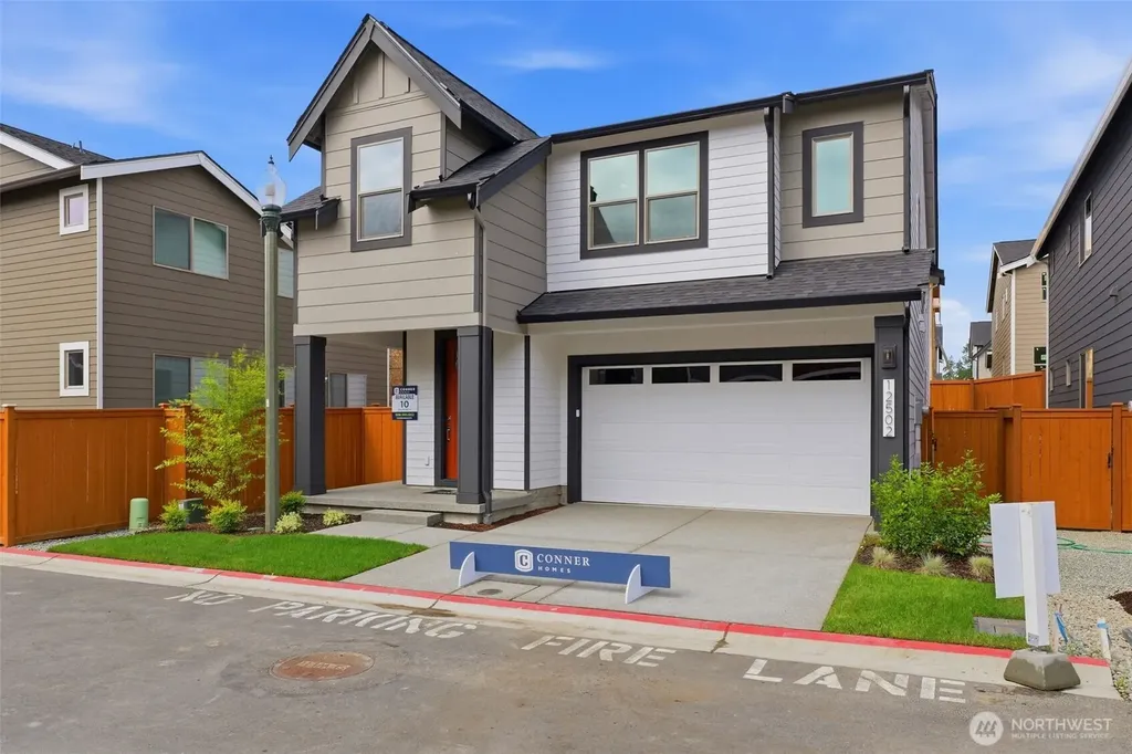 12502 SE 256th Place Kent WA 98030