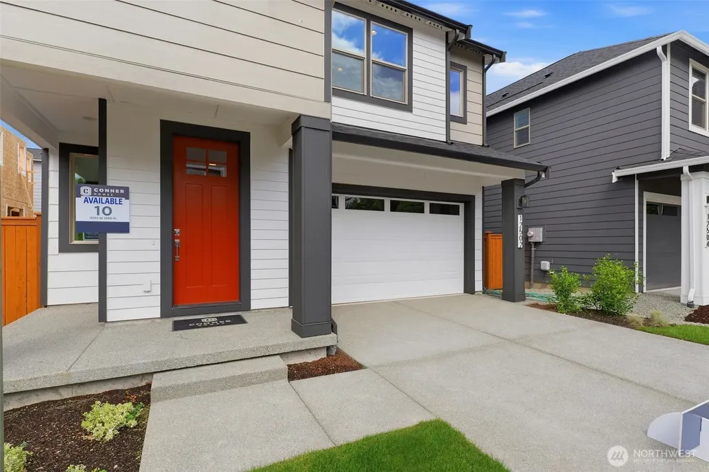 12502 SE 256th Place Kent WA 98030