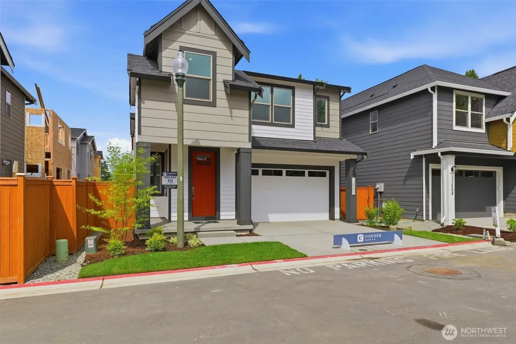 12502 SE 256th Place Kent WA 98030