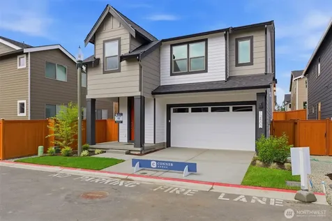 12502 SE 256th Place Kent WA 98030