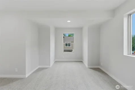 12502 SE 256th Place Kent WA 98030