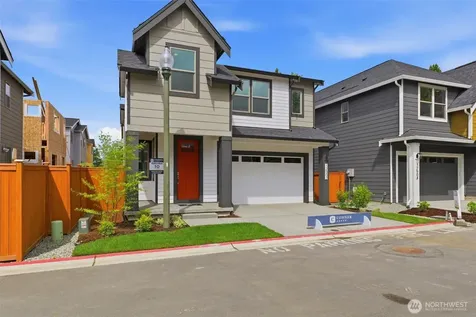 12502 SE 256th Place Kent WA 98030