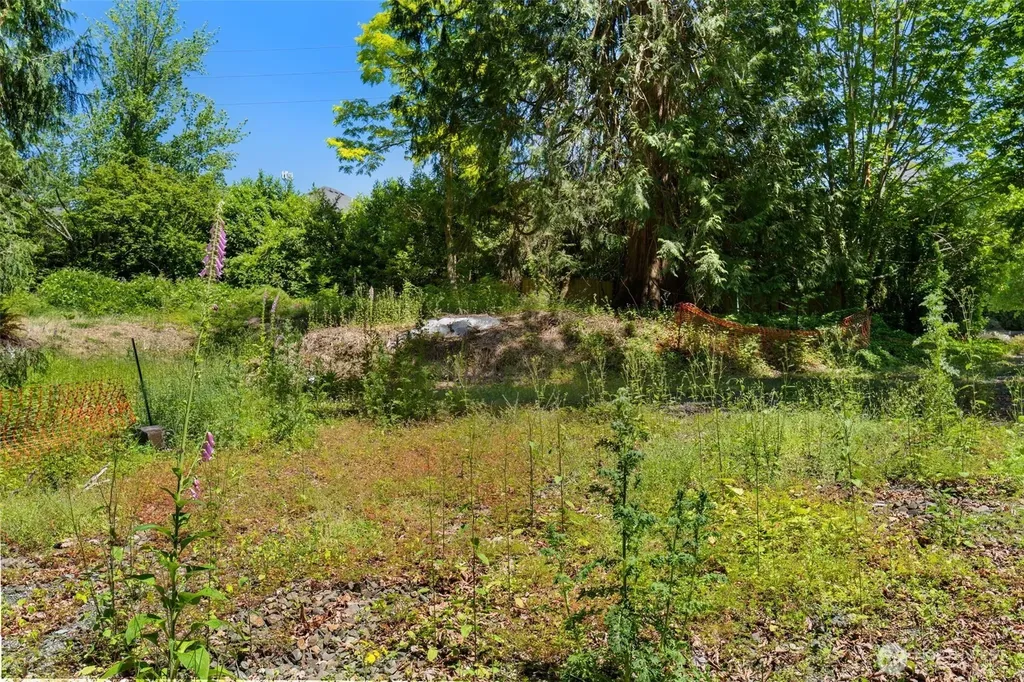 22783 SE 18th Street Sammamish WA 98075