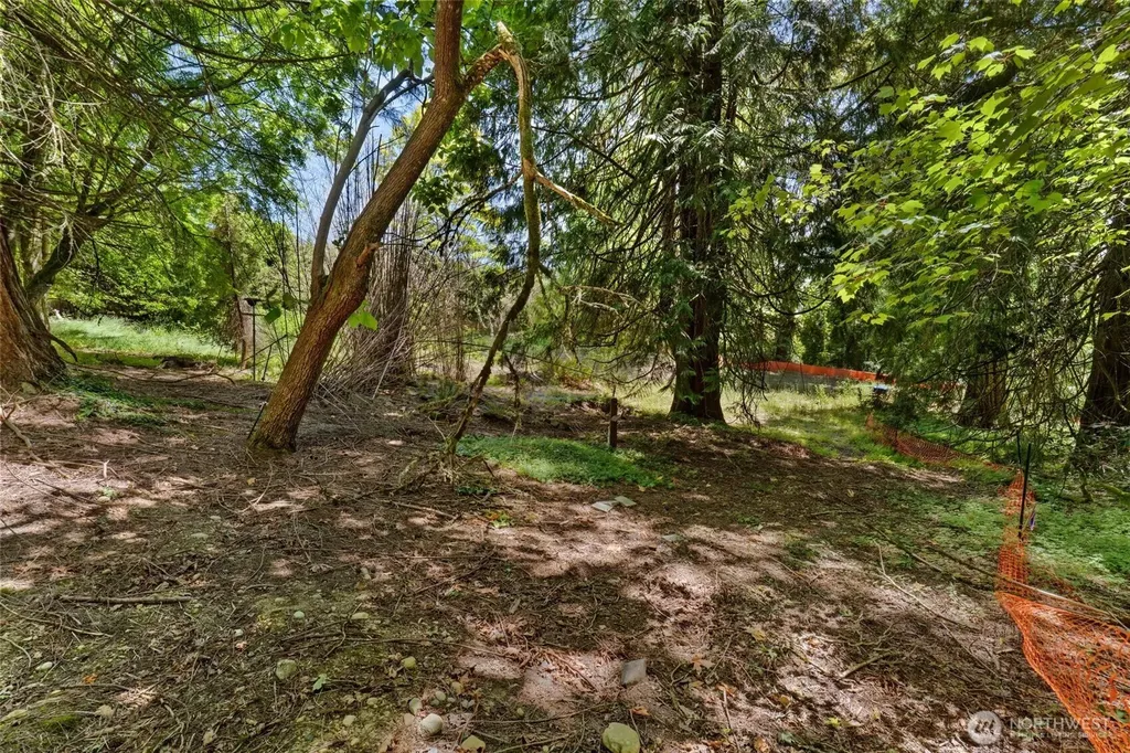 22783 SE 18th Street Sammamish WA 98075