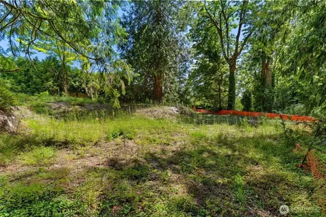 22783 SE 18th Street Sammamish WA 98075