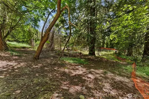 22783 SE 18th Street Sammamish WA 98075