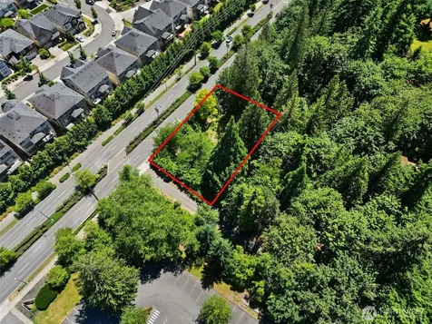 22783 SE 18th Street Sammamish WA 98075