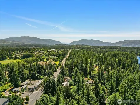 22783 SE 18th Street Sammamish WA 98075