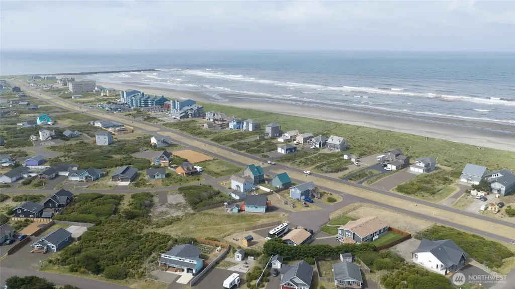 1242 Catalina Court SW Ocean Shores WA 98569