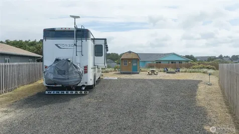 1242 Catalina Court SW Ocean Shores WA 98569