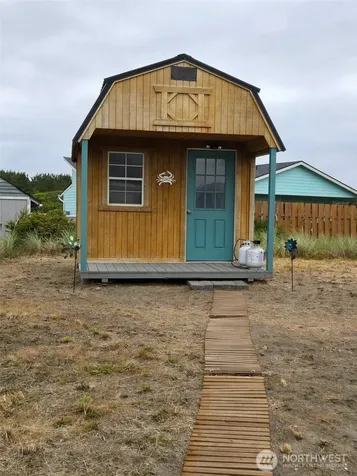 1242 Catalina Court SW Ocean Shores WA 98569