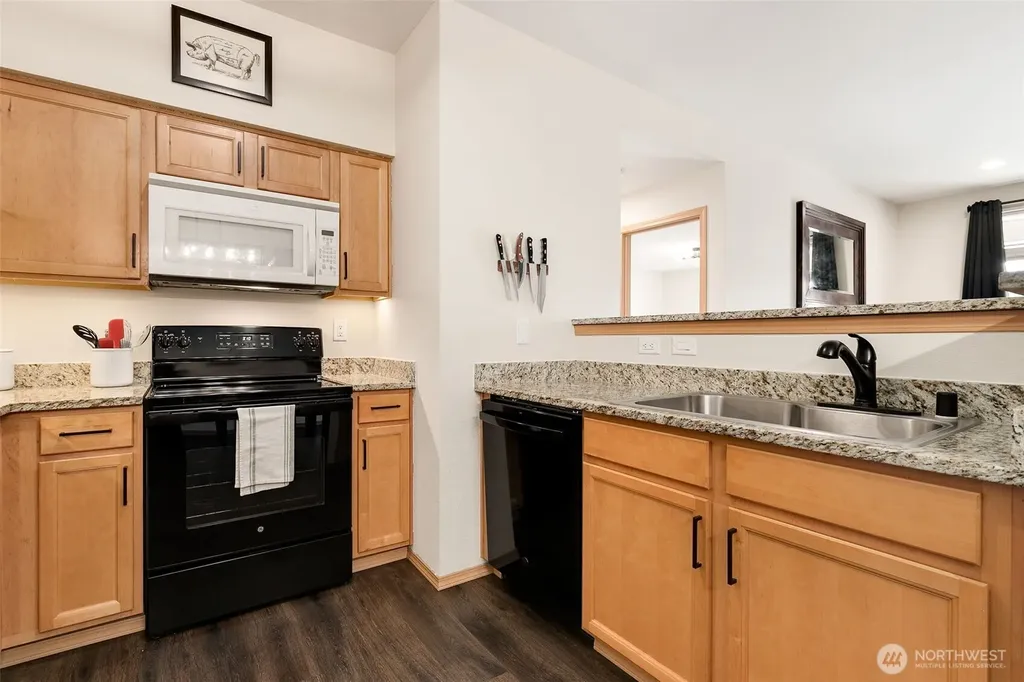 18615 101st Avenue Ct E Puyallup WA 98375
