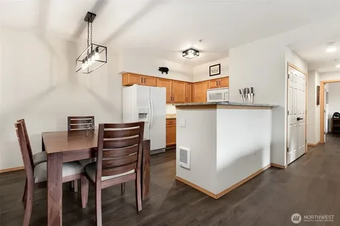 18615 101st Avenue Ct E Puyallup WA 98375