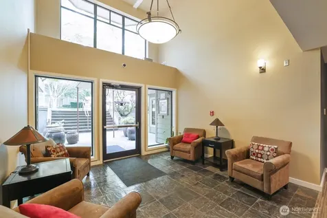 8745 Greenwood Avenue N Seattle WA 98103
