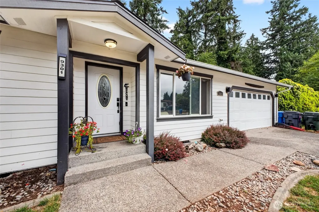 9301 202nd Avenue E Bonney Lake WA 98391