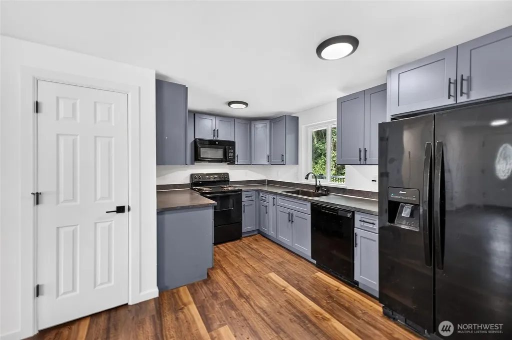 9301 202nd Avenue E Bonney Lake WA 98391