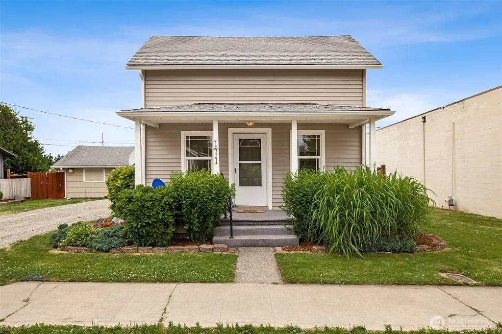 171 Pearl Street Buckley WA 98321