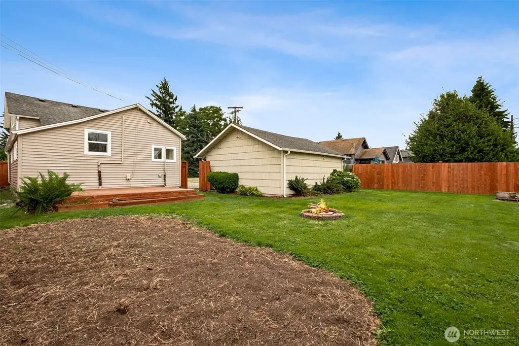 171 Pearl Street Buckley WA 98321