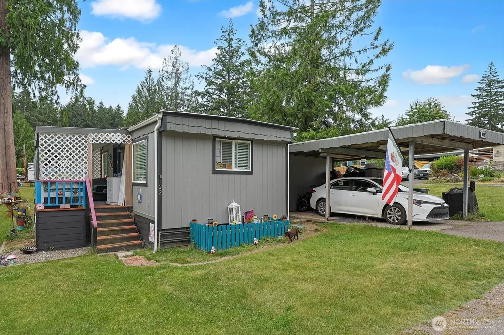 9111 66th Avenue NW Gig Harbor WA 98332