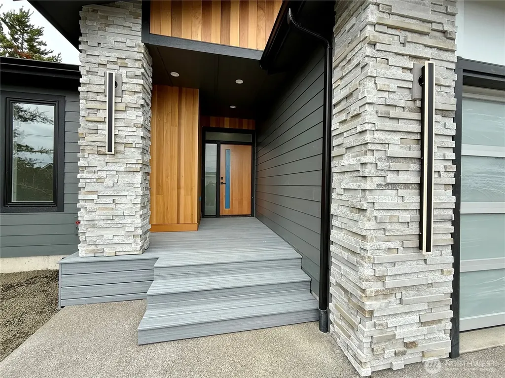 887 Texmar Avenue SW Ocean Shores WA 98569