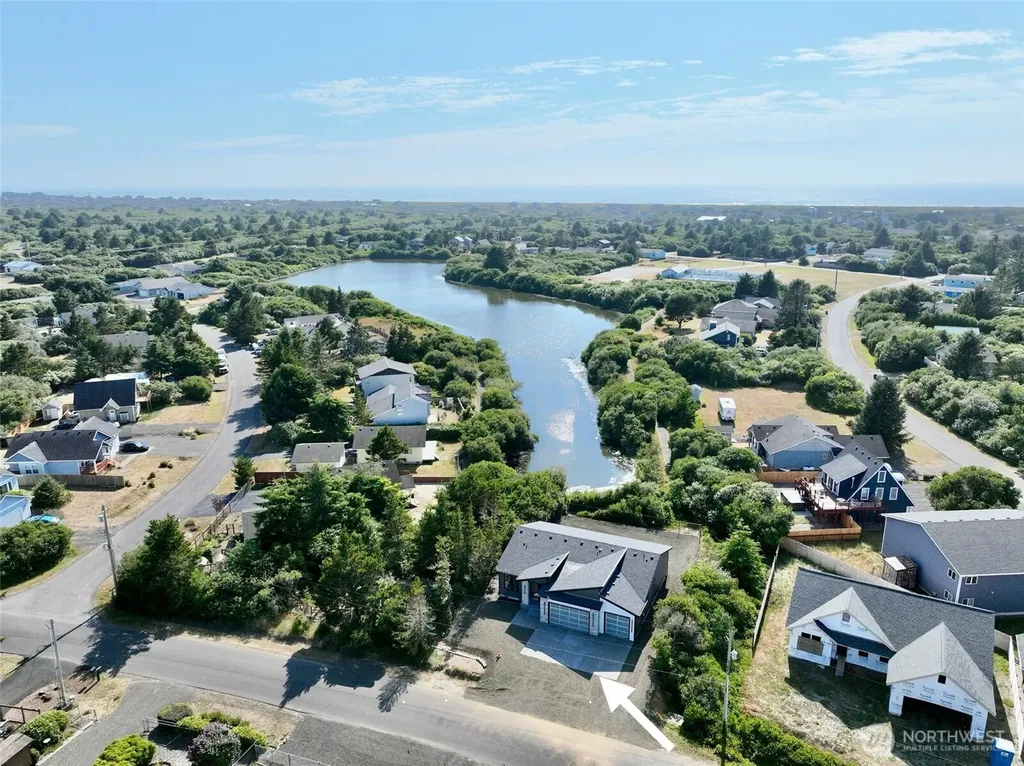 887 Texmar Avenue SW Ocean Shores WA 98569
