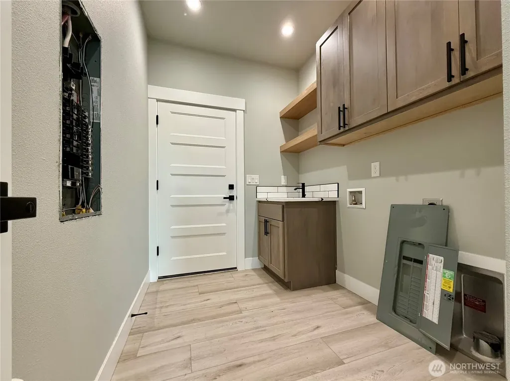 887 Texmar Avenue SW Ocean Shores WA 98569