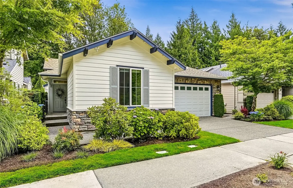 12018 Big Leaf Way NE Redmond WA 98053