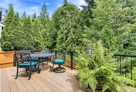 12018 Big Leaf Way NE Redmond WA 98053