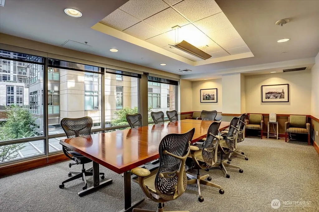 910 Lenora Street Seattle WA 98121