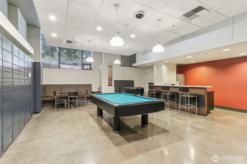 910 Lenora Street Seattle WA 98121