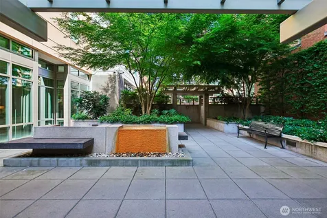 910 Lenora Street Seattle WA 98121