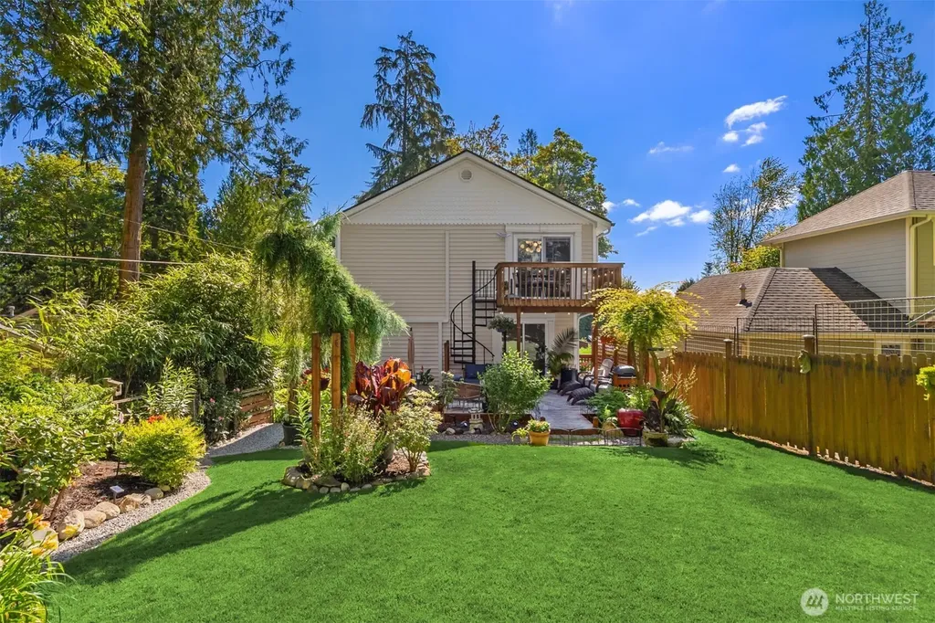 19131 Harris Avenue NE Suquamish WA 98392
