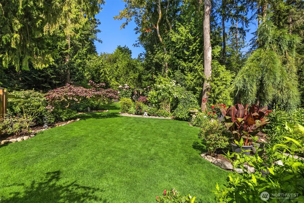19131 Harris Avenue NE Suquamish WA 98392