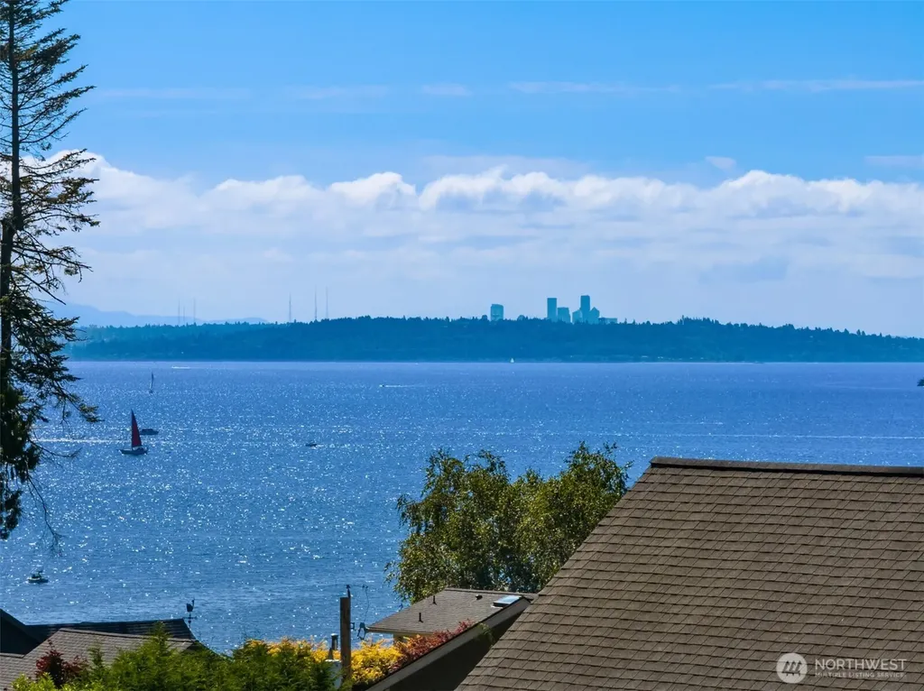 19131 Harris Avenue NE Suquamish WA 98392