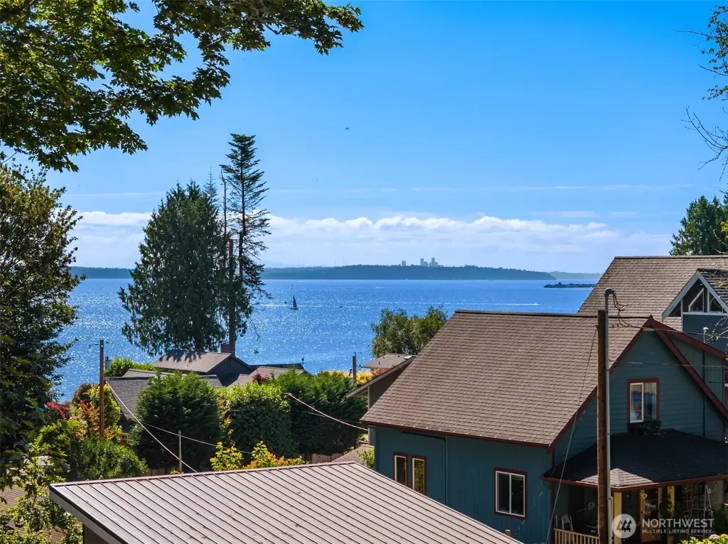 19131 Harris Avenue NE Suquamish WA 98392