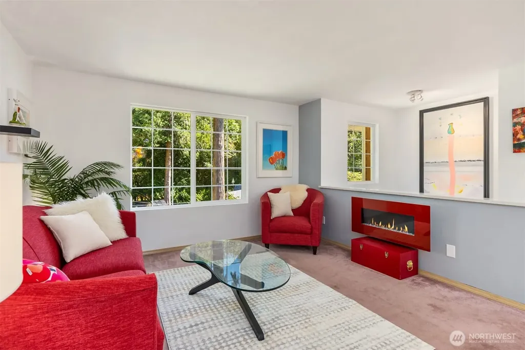 19131 Harris Avenue NE Suquamish WA 98392