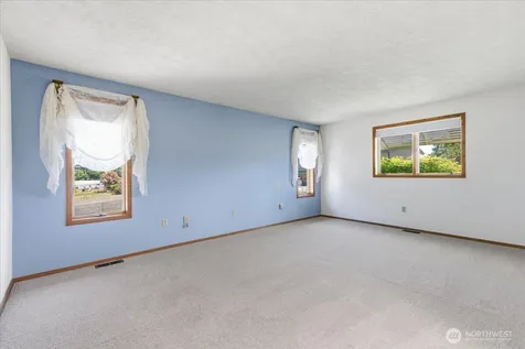 607 Brace SE Wilbur WA 99185