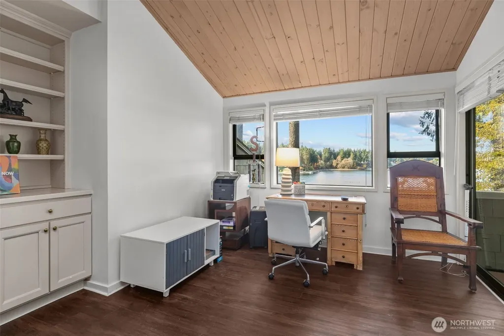 22 Loch Lane SW Lakewood WA 98499