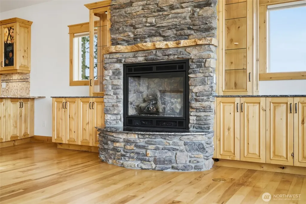 895 Rocky Point Drive Camano Island WA 98282