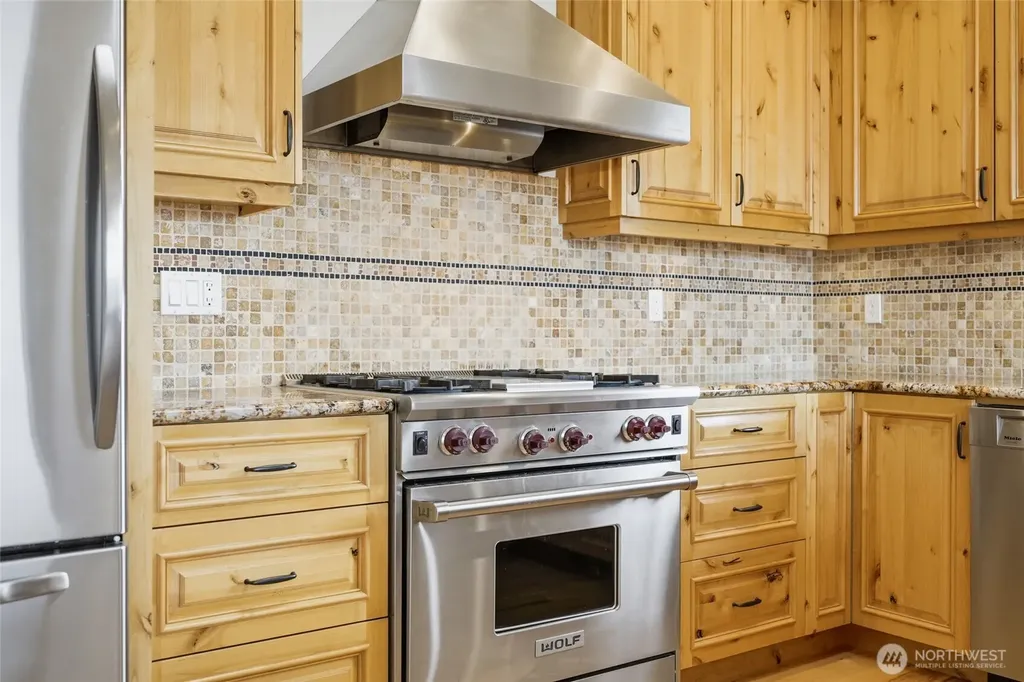 895 Rocky Point Drive Camano Island WA 98282