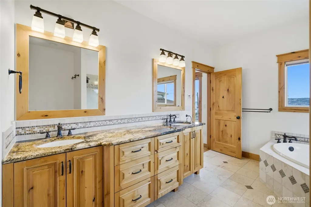 895 Rocky Point Drive Camano Island WA 98282