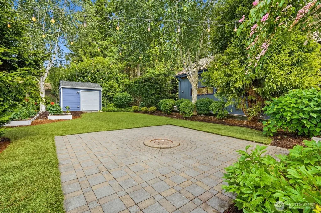 895 Rocky Point Drive Camano Island WA 98282