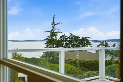 895 Rocky Point Drive Camano Island WA 98282